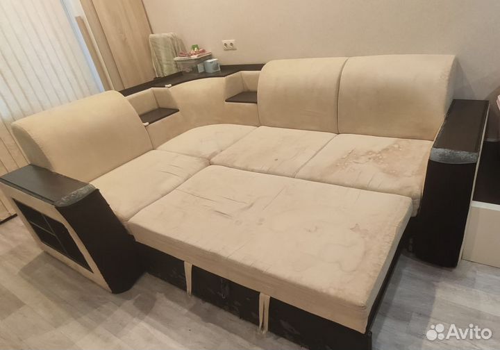 Угловой диван
