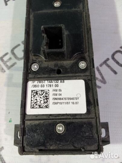 Блок управления стеклоподъемниками Ford Focus 2