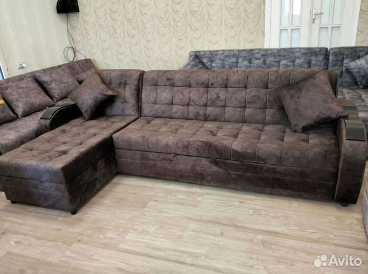 Угловой диван в наличии не б/у