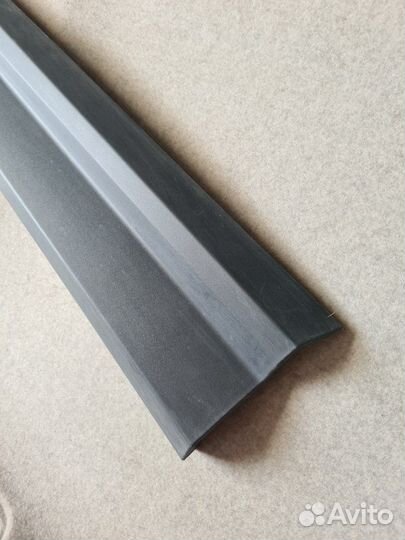 Молдинг двери передний левый Geely Coolray SX11