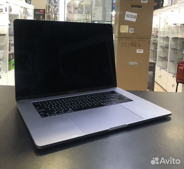 Б/У MacBook Pro 15 (2018 I9/32/512Gb) 457 циклов