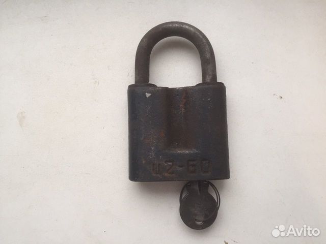 Замок с ключом