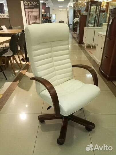 Кресло руководителя