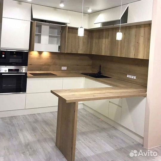 Кухня в потолок