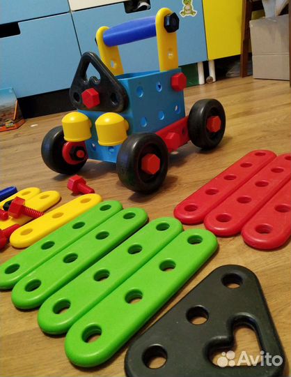 Конструктор мультикрути гаечки машинка