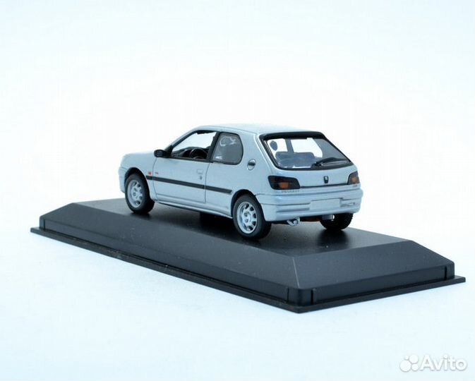 Peugeot 306 2-Door 1998 (серый) Minichamps В.0449