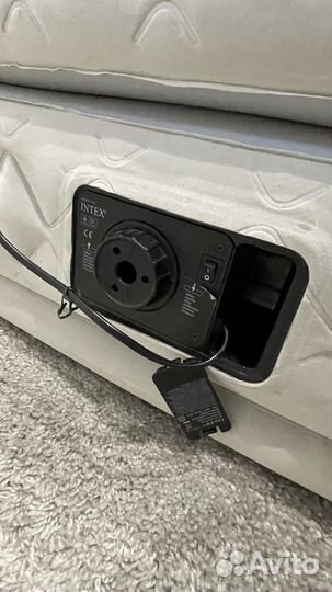 Кровать надувная (матрас). требуется ремонт