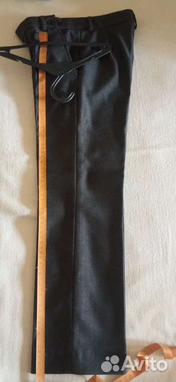 Костюм (брюки и жилет) на мальчика, р. 134