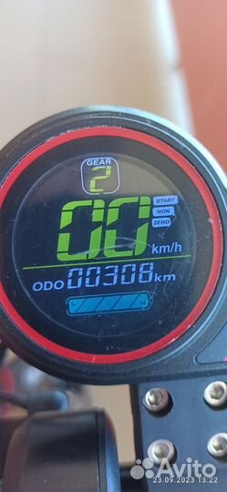 Самокат взрослый электрический бу