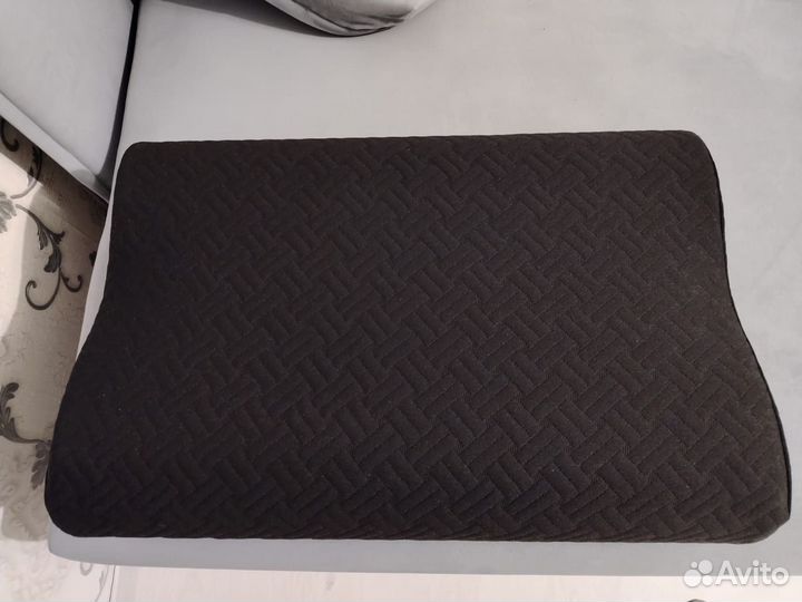 Анатомическая подушка с эффектом памяти