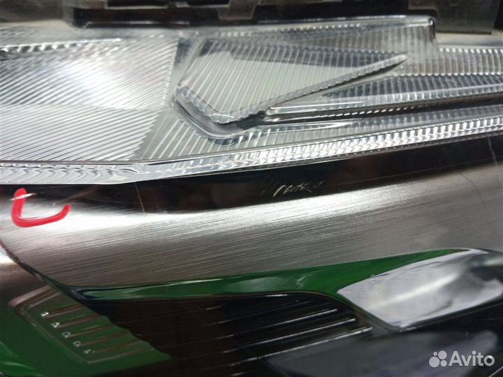 Фара передняя левая Haval F7