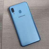 Samsung Galaxy A30, 3/32 ГБ