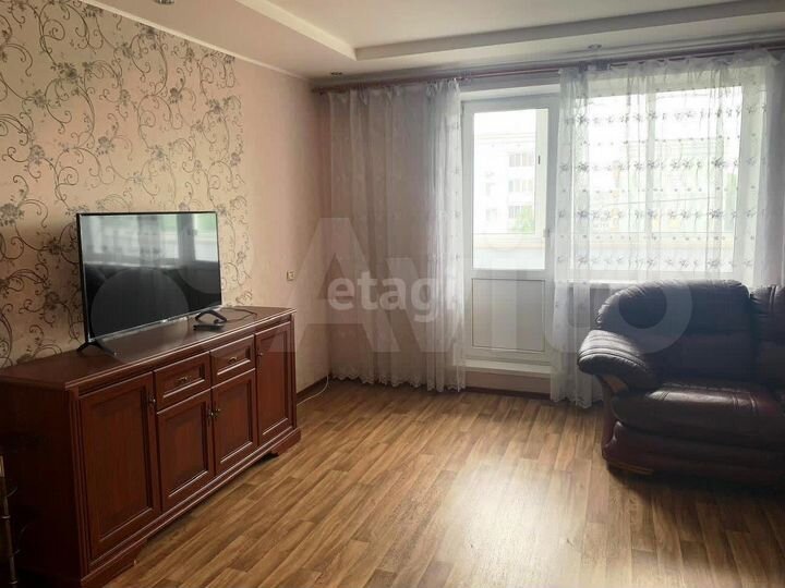 4-к. квартира, 81,5 м², 6/10 эт.