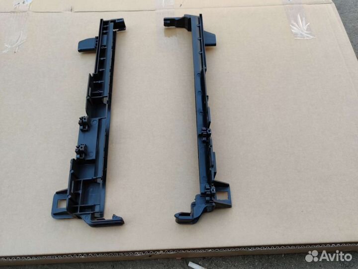 Креплении радиатора кондиционера Мерседес 204 212