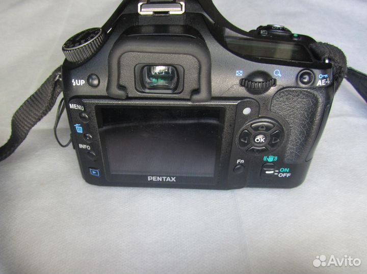 Зеркальный фотоаппарат Pentax K200D,объектив,сумка