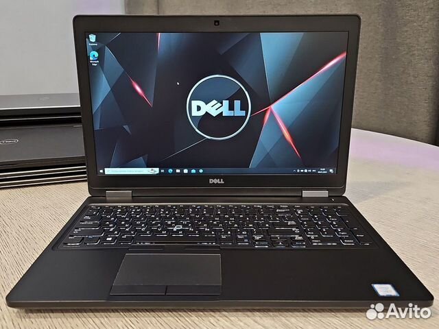 Dell 3520 FHD IPS i7-7700HQ 2.8Ghz/16Gb/512SSD/4Gb