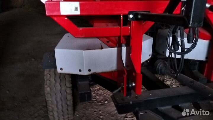 Разбрасыватель удобрений Agrohasat CGSA-1500, 2021