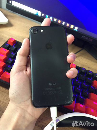 iPhone 7, 32 ГБ