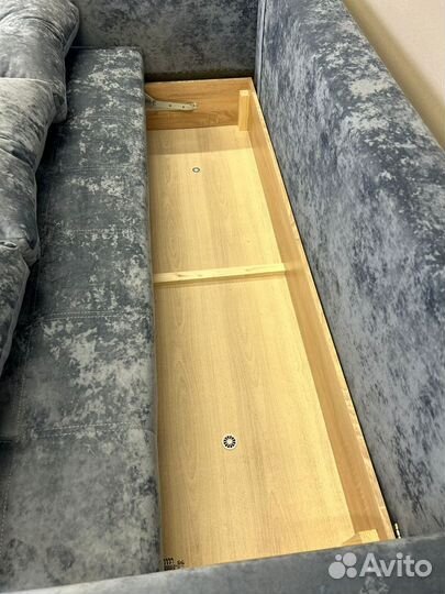 Диван прямой