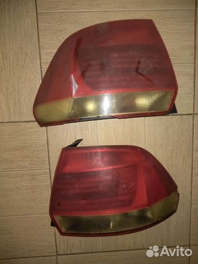 Фонарь задний пара Поло рестайл