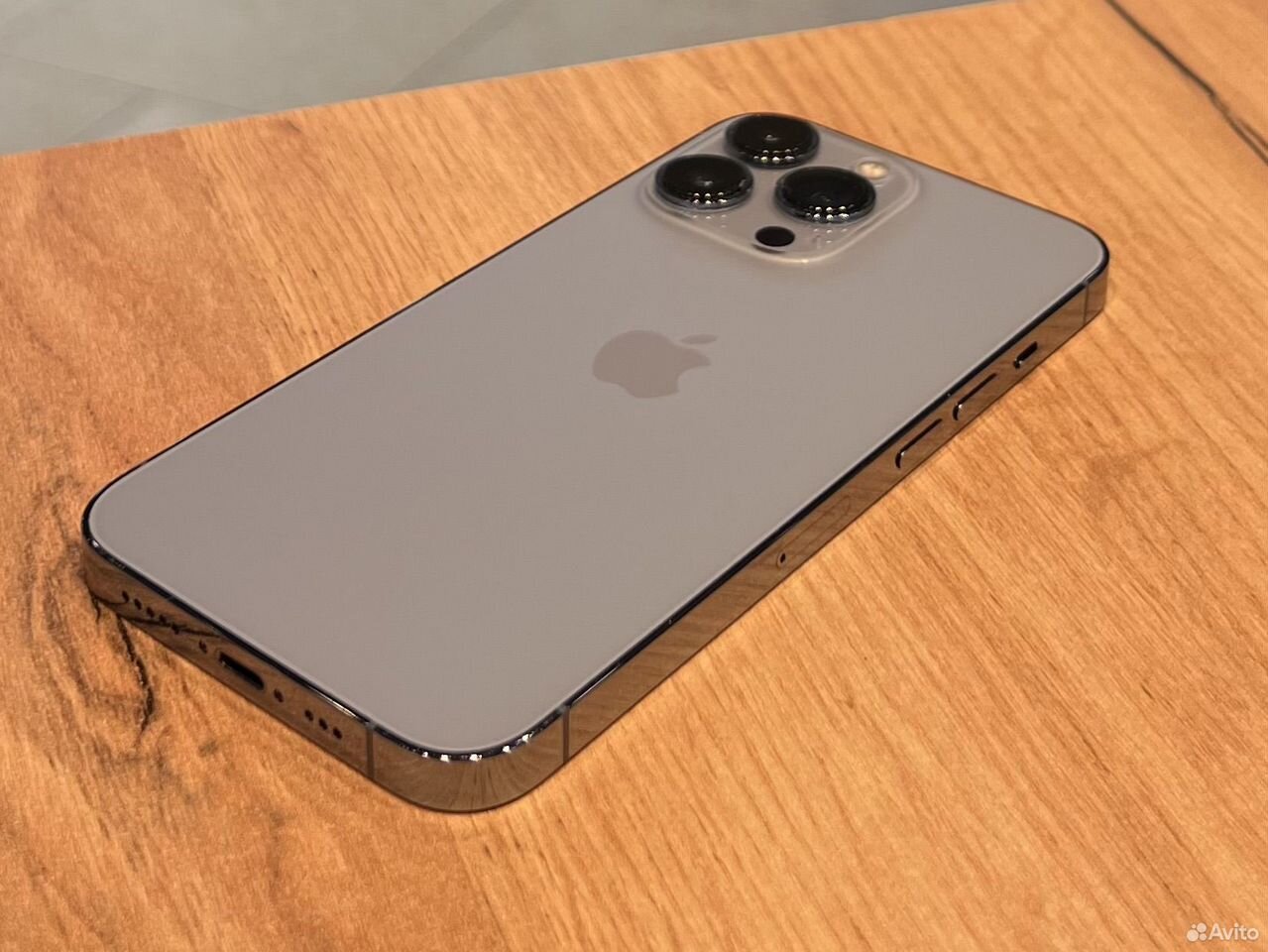 iPhone 13 Pro, 128 ГБ, SIM + eSIM