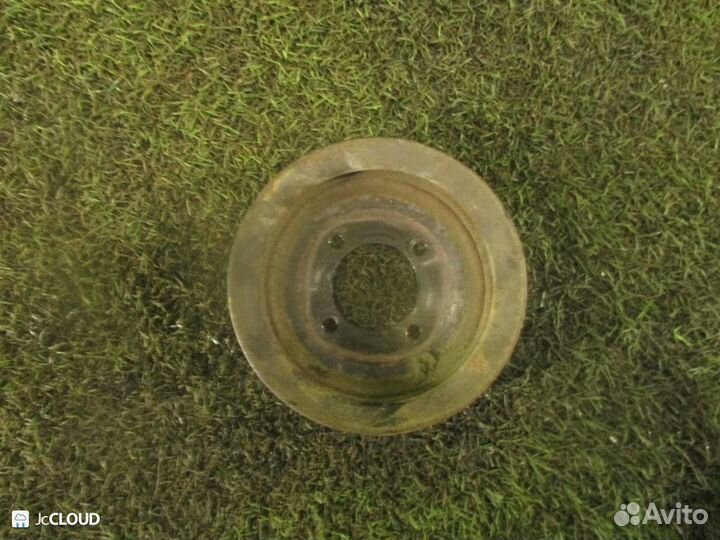 Шкив на toyota town ACE noah CR51V 2C