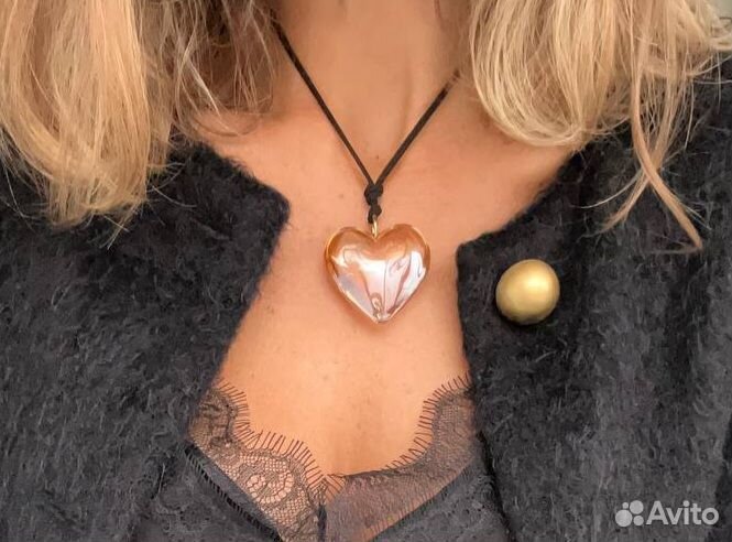 Объёмное сердце на шнурке