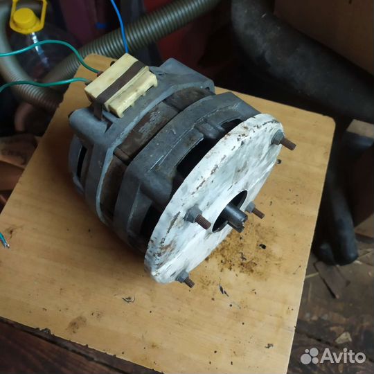 Электродвигатель