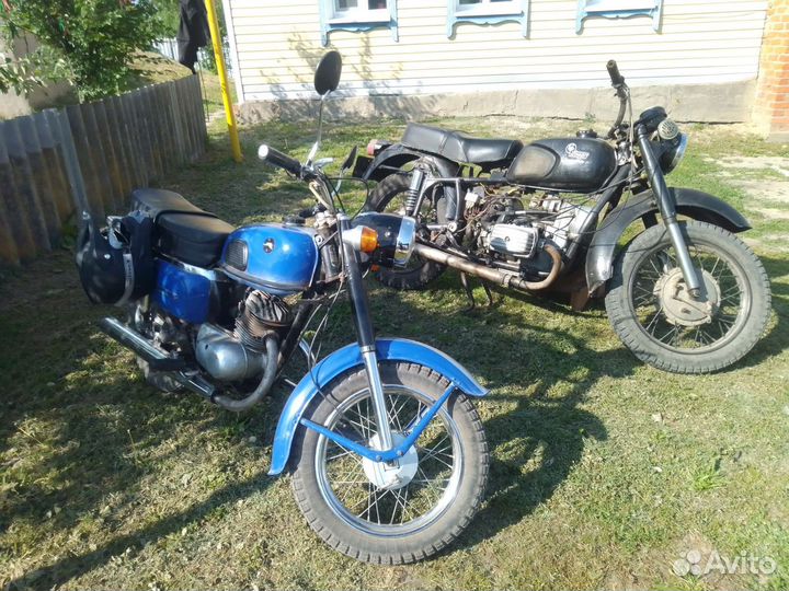 Мотоцикл днепр