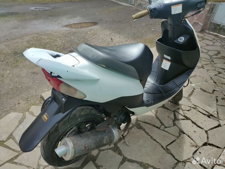 Скутер Suzuki ZZ