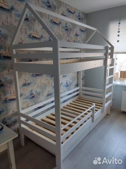 Двухъярусная кровать большой выбор