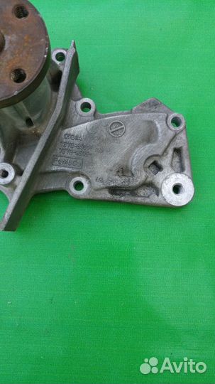 Насос водяной(помпа) Форд Фокус 3 1,6 shda