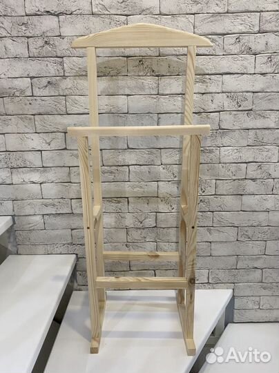 Вешалка напольная для одежды деревянная