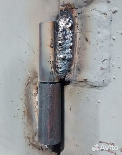 Сварщик.Ремонт-петли.Ворота.Покраска