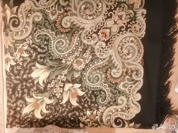 Павловопосадский платок шерсть