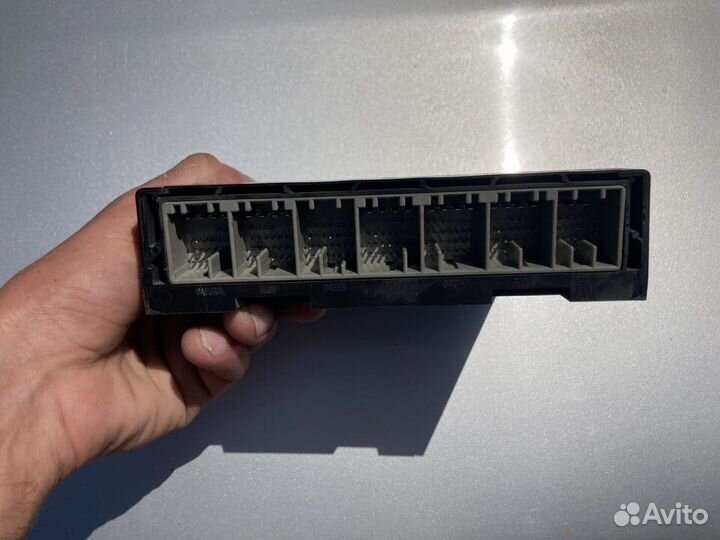 Блок комфорта BCM 13583450 Шевроле Круз J300