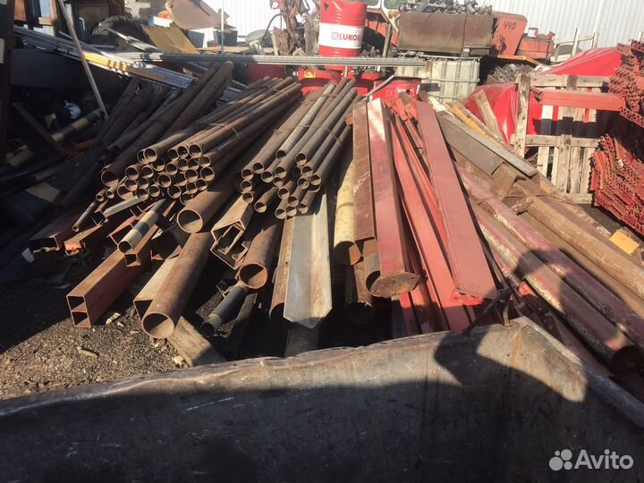 Швеллер, труба, уголок и тд в ассортименте