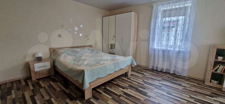 1-к. квартира, 50 м², 1/3 эт.
