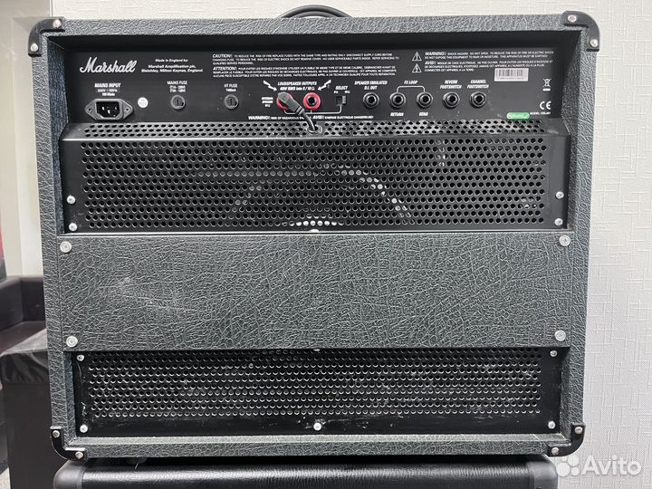 Комбоусилитель Marshall JCM 2000 - DSL 401