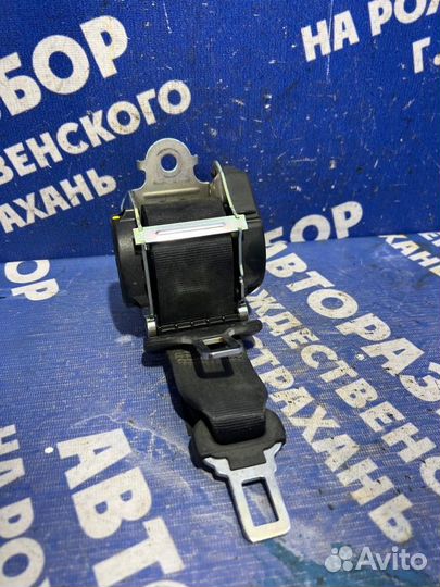 Задний правый ремень безопасности Renault Logan 2