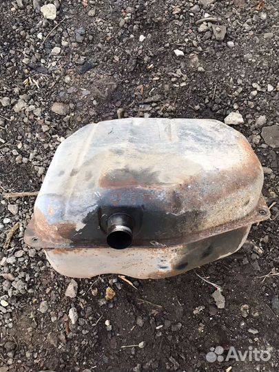 Топливный бак на карбюраторный Ваз,2109,Ока