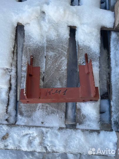 Кронштейн км-1 3.407.1-143