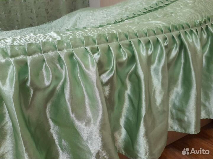 Комплект шторы с ламбрикеном и покрывало