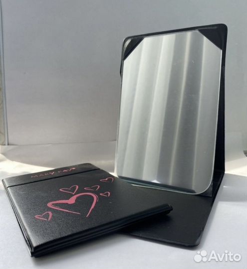 Зеркала для макияжа