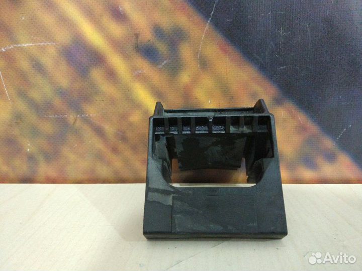 Крепление радиатора Bmw 525I E60 M54 2004