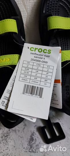 Новые сандалии Crocs J2