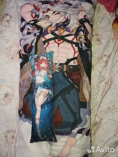 Подушка дакимакура