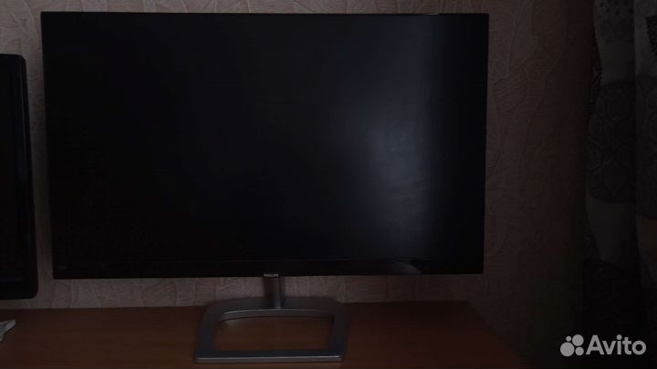 Монитор philips246e