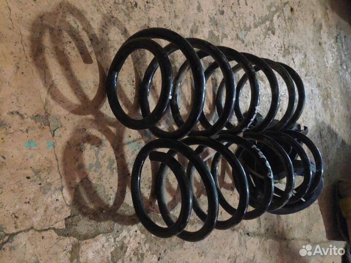 Пружины задние KIA rio 3, solaris