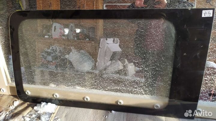 Стекло боковое на транзит